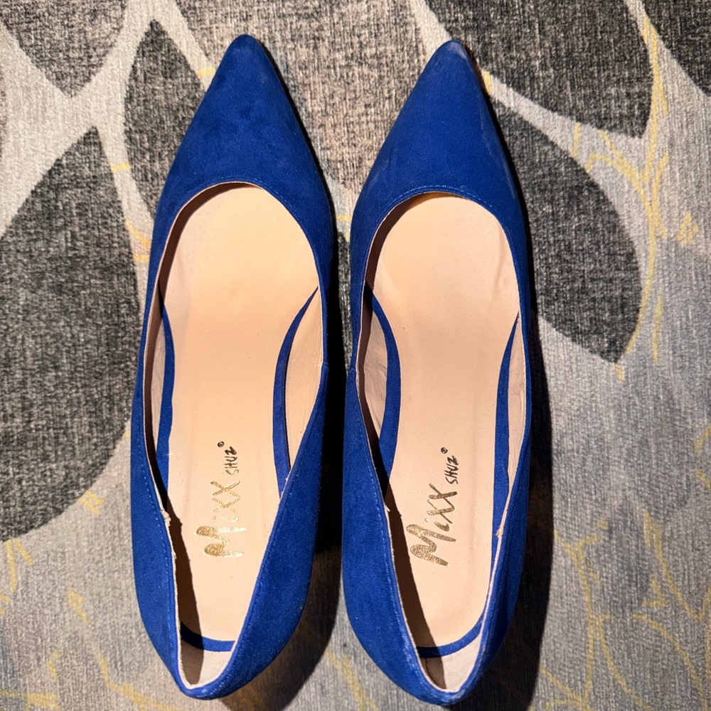 Mixx Shuz Royal Blue Heels